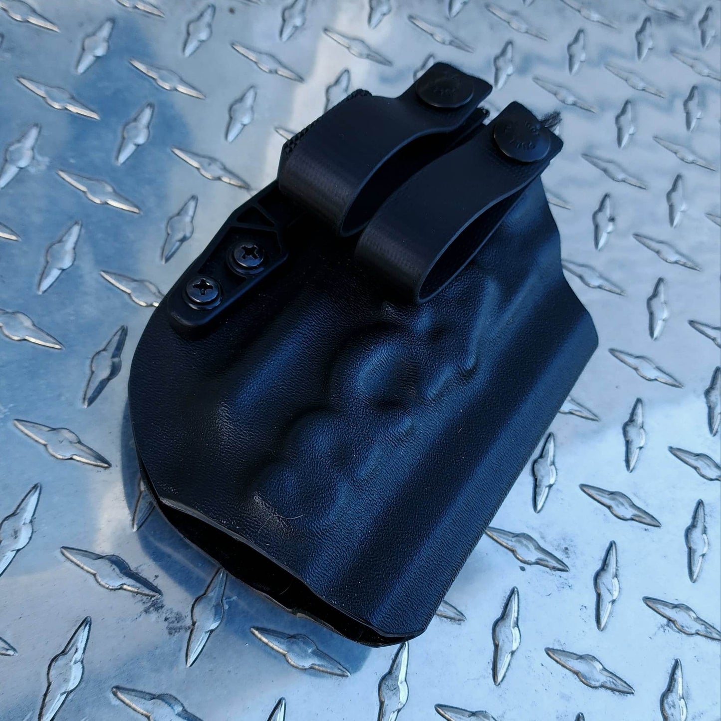 GUERRILLA - Non-Light Bearing IWB Holster (COLT)